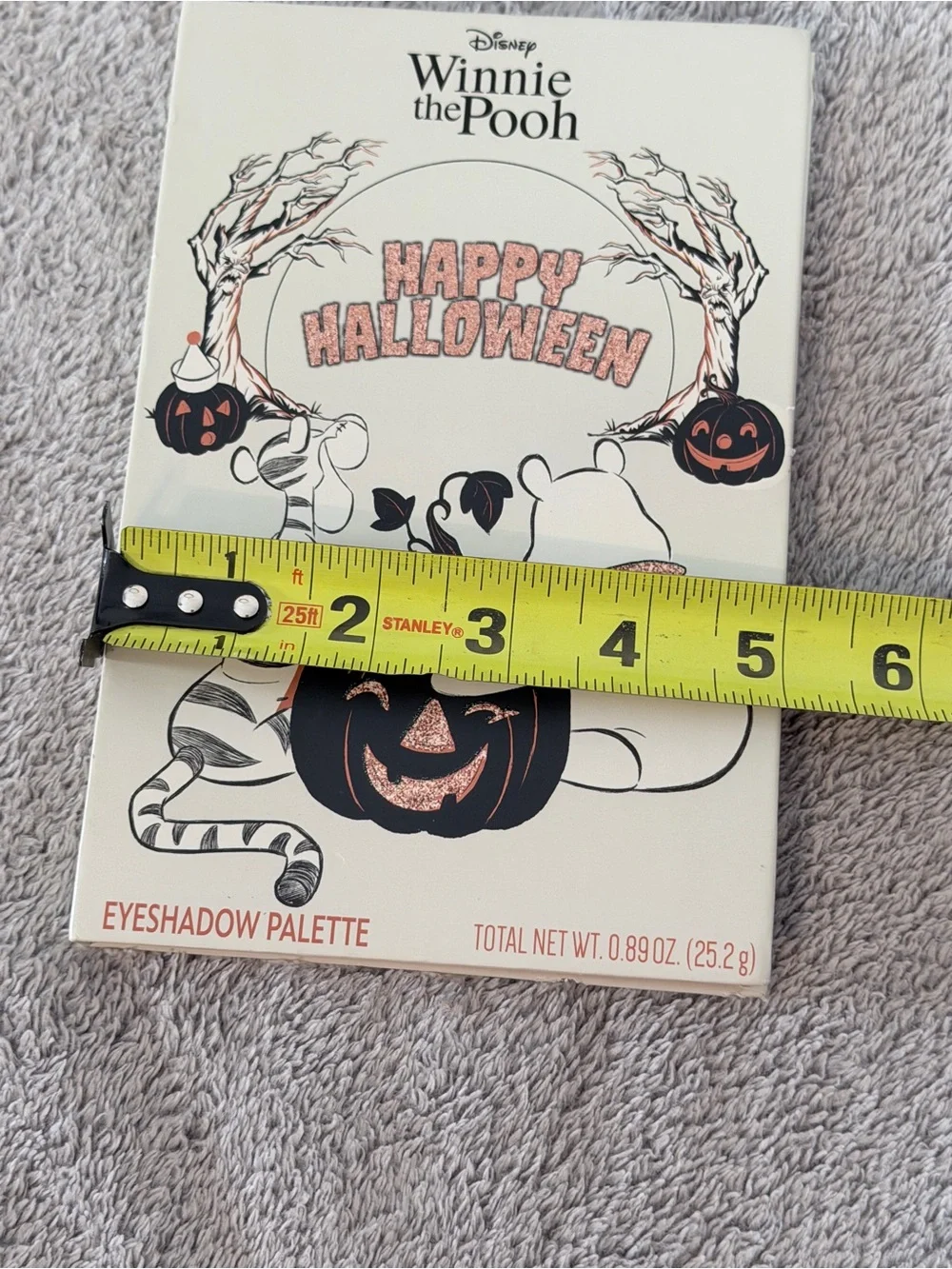 Disney Winnie the Pooh Happy Halloween Eyeshadow Palette 12 Shades NEW